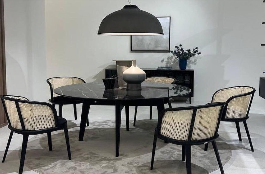 MESA DE COMEDOR ABREY