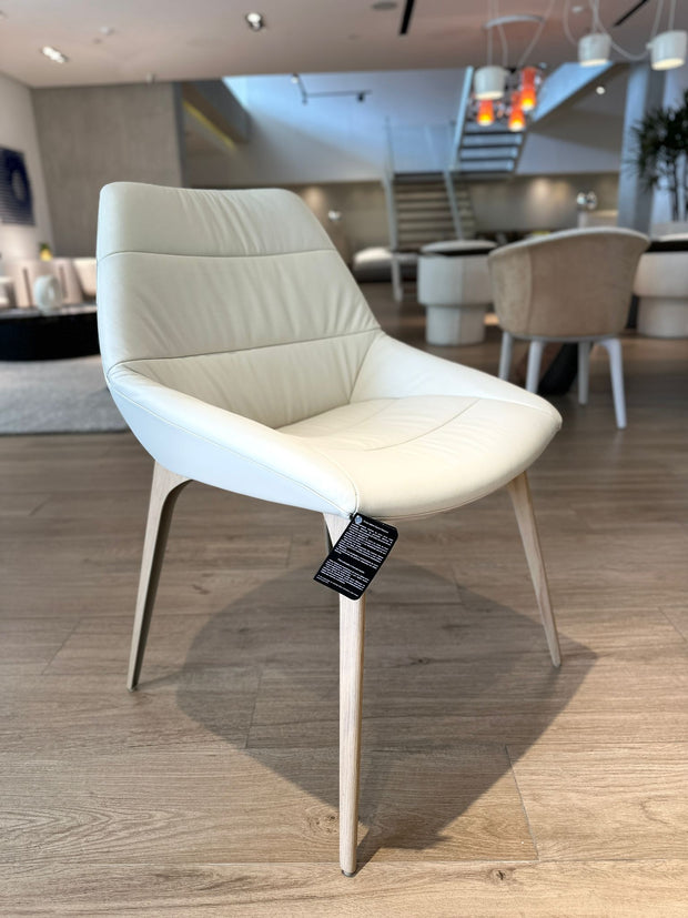 SILLA DE COMEDOR HEY - Cuero Blanco