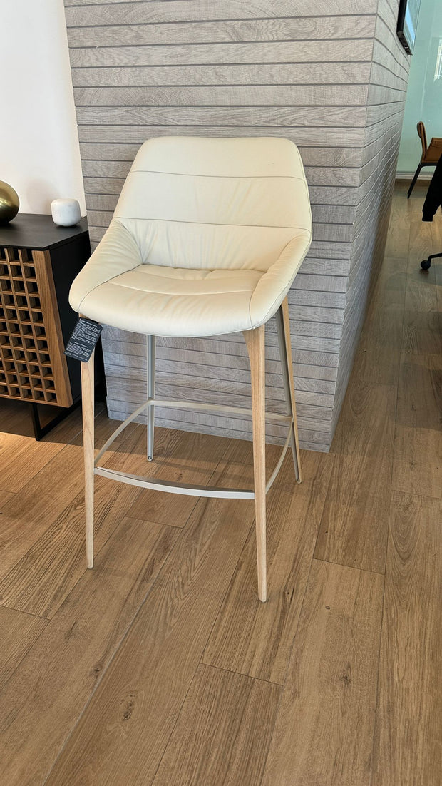 SILLA DE BAR HEY - Cuero Blanco