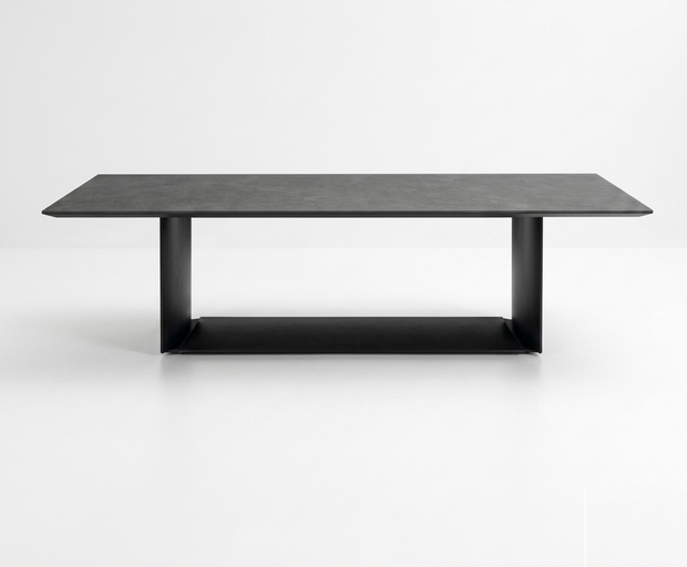 MESA DE COMEDOR BRISTOL