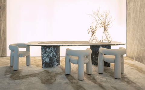 MESA DE COMEDOR MANTIQUEIRA