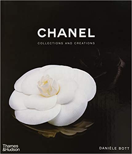 LIBRO COLLECTIONS AND CREATIONS DE CHANEL