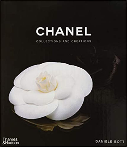 LIBRO COLLECTIONS AND CREATIONS DE CHANEL