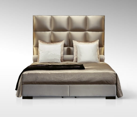 CAMA SQUARE - Gold