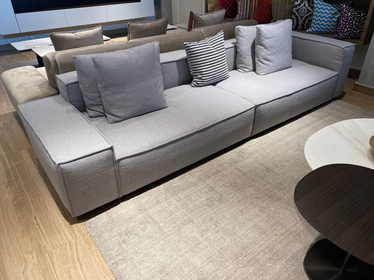 SOFAS LINEALES MODERNOS