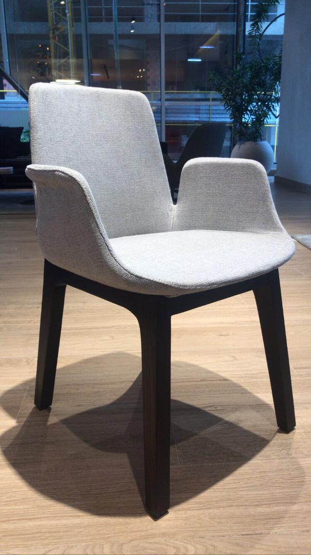 SILLA DE COMEDOR VENTURE - Con apoyabrazo