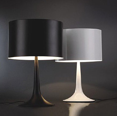 LAMPARA DE MESA LIBERTY
