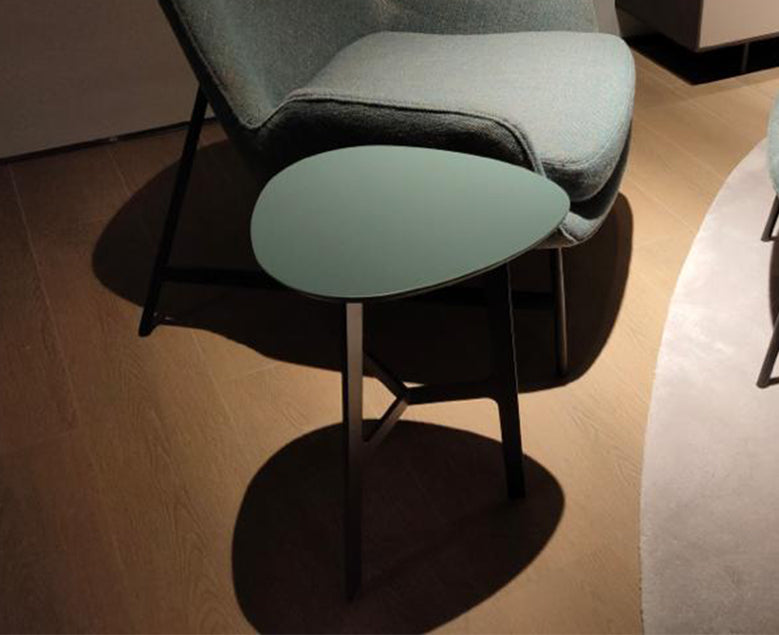 MESA LATERAL KAARI