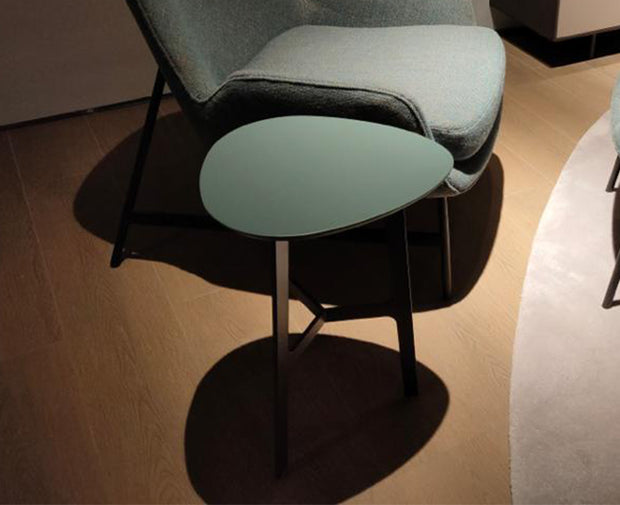 MESA LATERAL KAARI